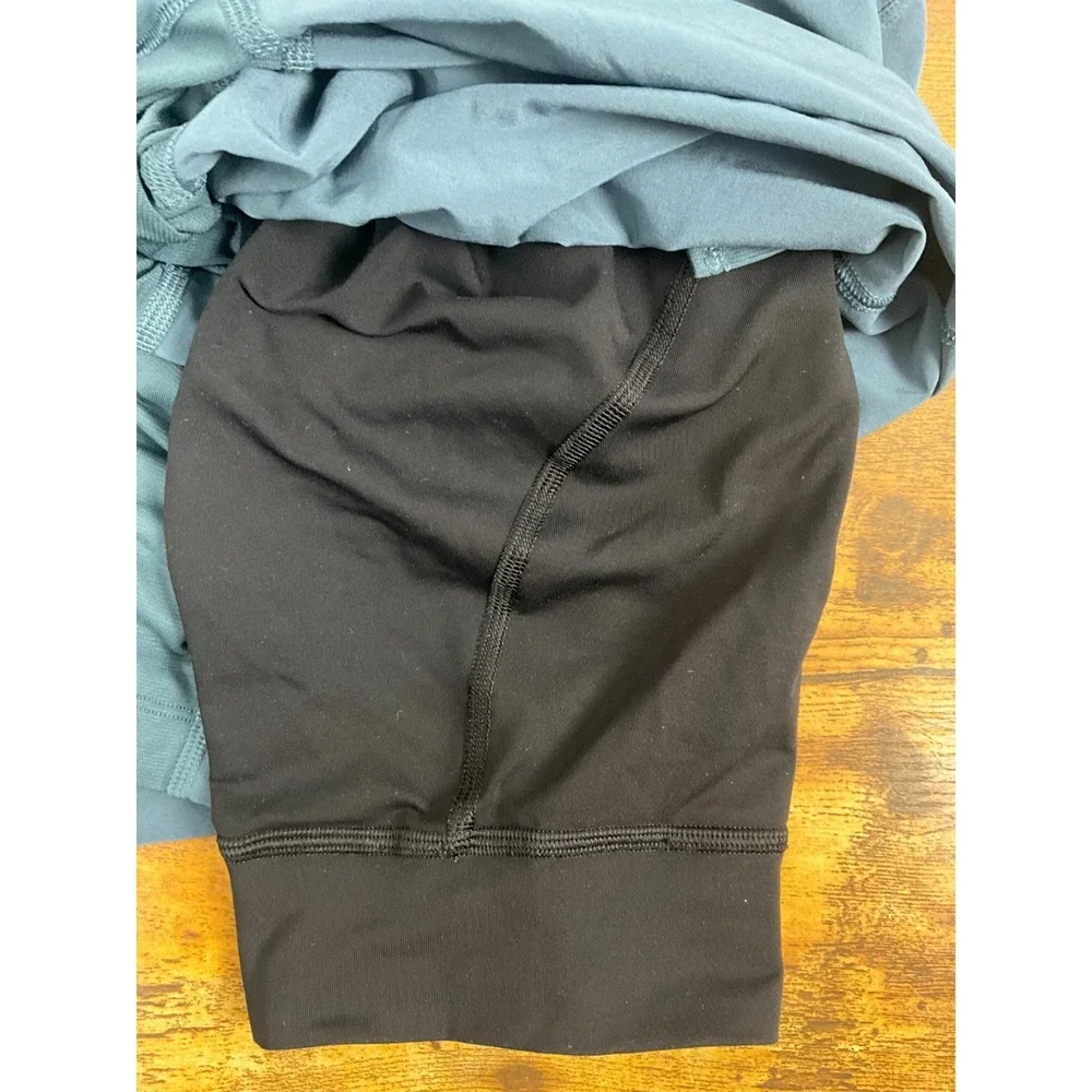 Lululemon Men's Shorts Small Blue Lined Training‎ Running Zip Pocket